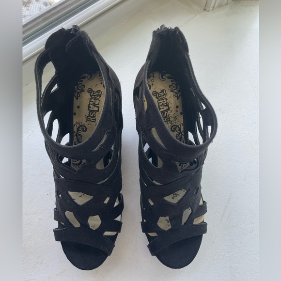 Black cage wedges by Brash size 7 - Picture 2 of 6